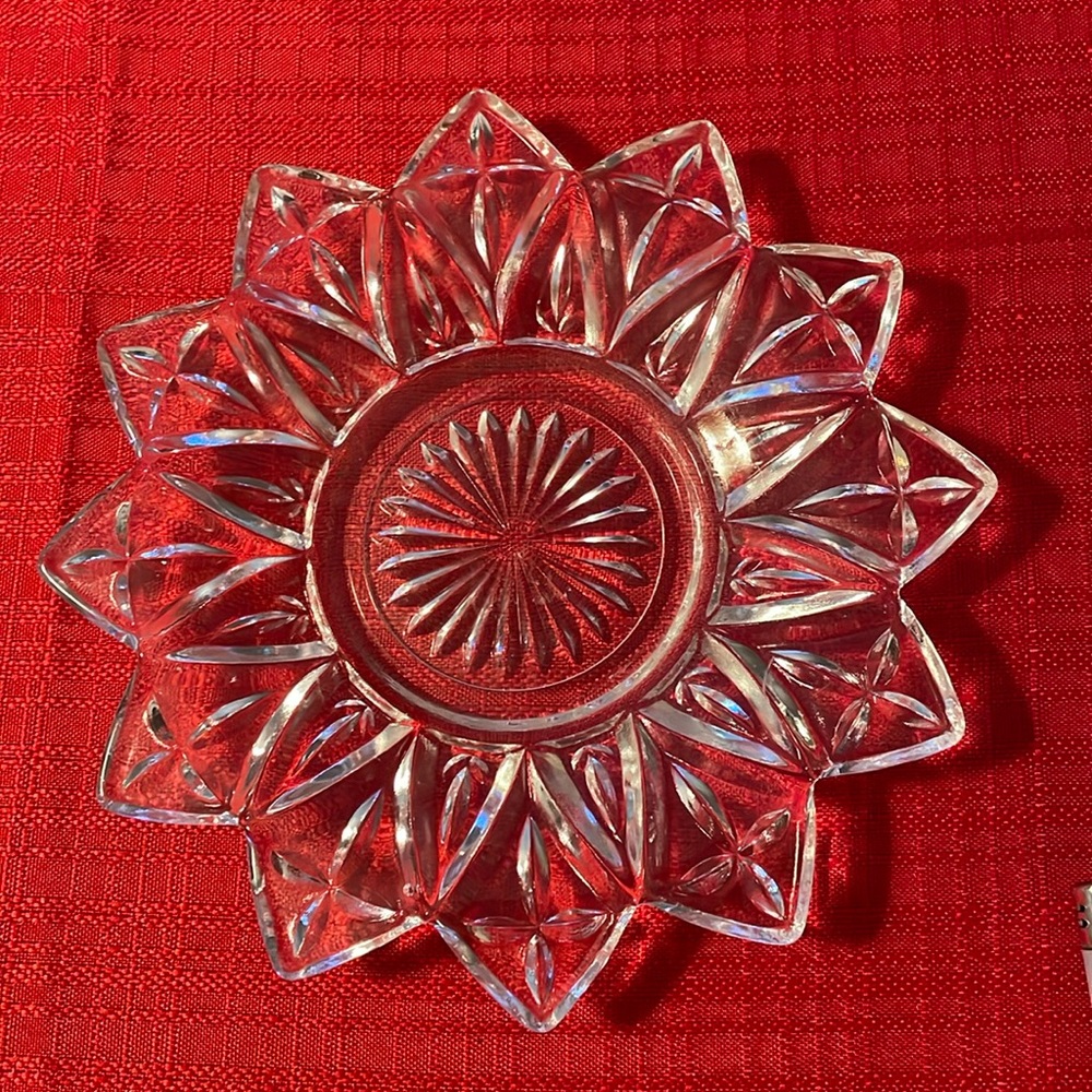 Vintage Federal clear glass dish. Excellent condition no chips or cracks.